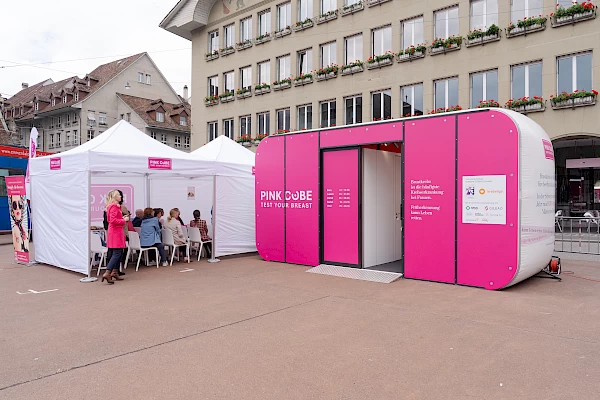 Pinkcube in Bern Bild 6